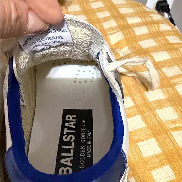 Women’s White and Blue Star Sneakers - Picture 4 of 9